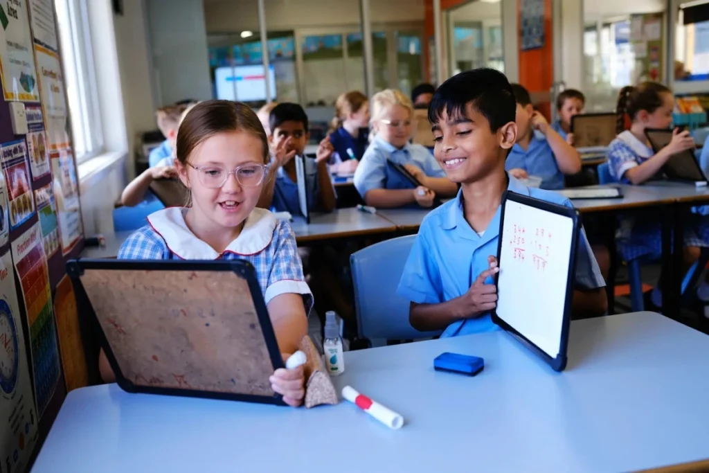 Giải pháp nâng cao khả năng Toán học của học sinh Australia