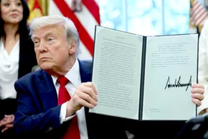 Tổng thống Trump Đẩy Mạnh Đào Tạo Nghề Để Khôi Phục Ngành Sản Xuất